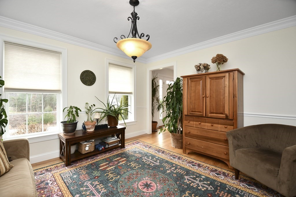 114 Pondview Road East Brookfield, MA 01515 - Photo 14 of 35 Gallery Image 14