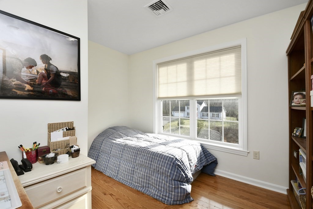 114 Pondview Road East Brookfield, MA 01515 - Photo 21 of 35 Gallery Image 21