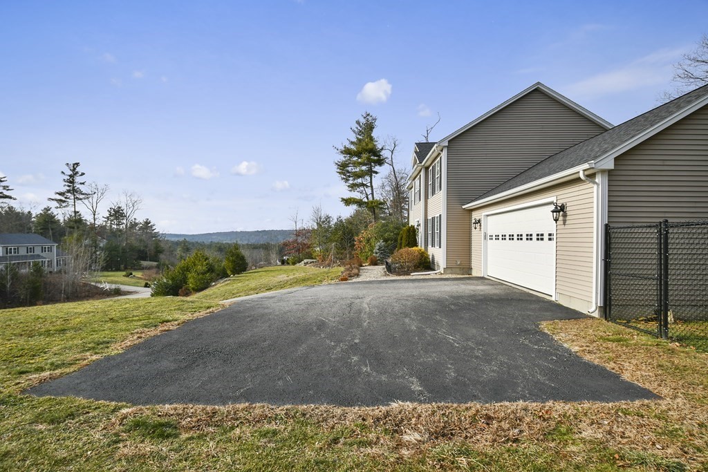 114 Pondview Road East Brookfield, MA 01515 - Photo 30 of 35 Gallery Image 30