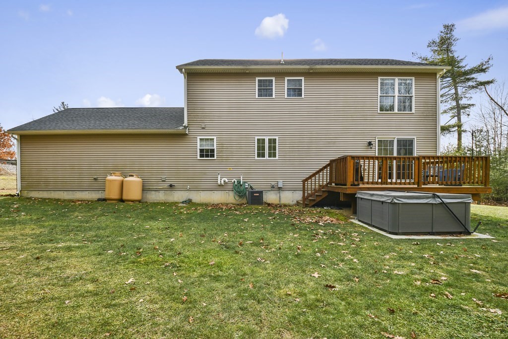 114 Pondview Road East Brookfield, MA 01515 - Photo 32 of 35 Gallery Image 32
