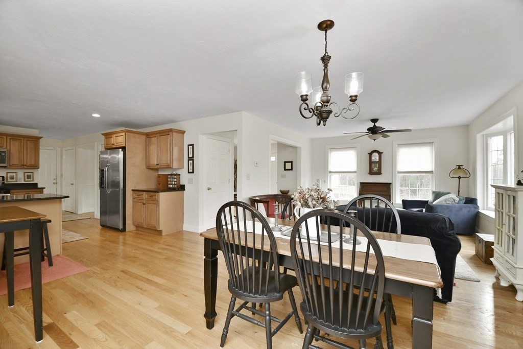 114 Pondview Road East Brookfield, MA 01515 - Photo 8 of 35 Gallery Image 8