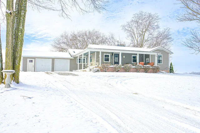 $484,000 | 3366 South 800 East, Franklin, IN 46131