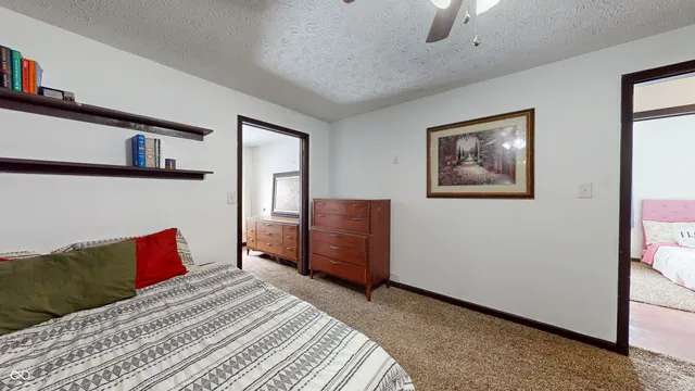 $484,000 | 3366 South 800 East, Franklin, IN 46131