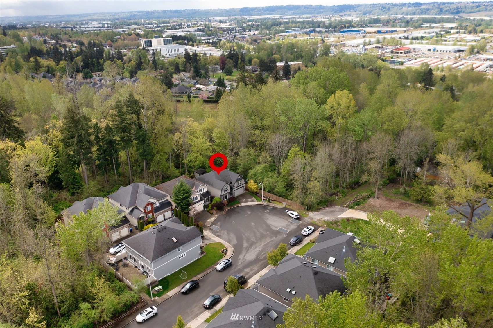 805 South 34th Place Renton, WA 98055 - Photo 32 of 36 an aerial view of a house with a garden