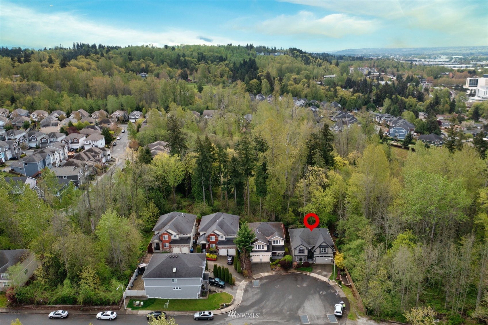 805 South 34th Place Renton, WA 98055 - Photo 33 of 36 an aerial view of a town with couple of houses