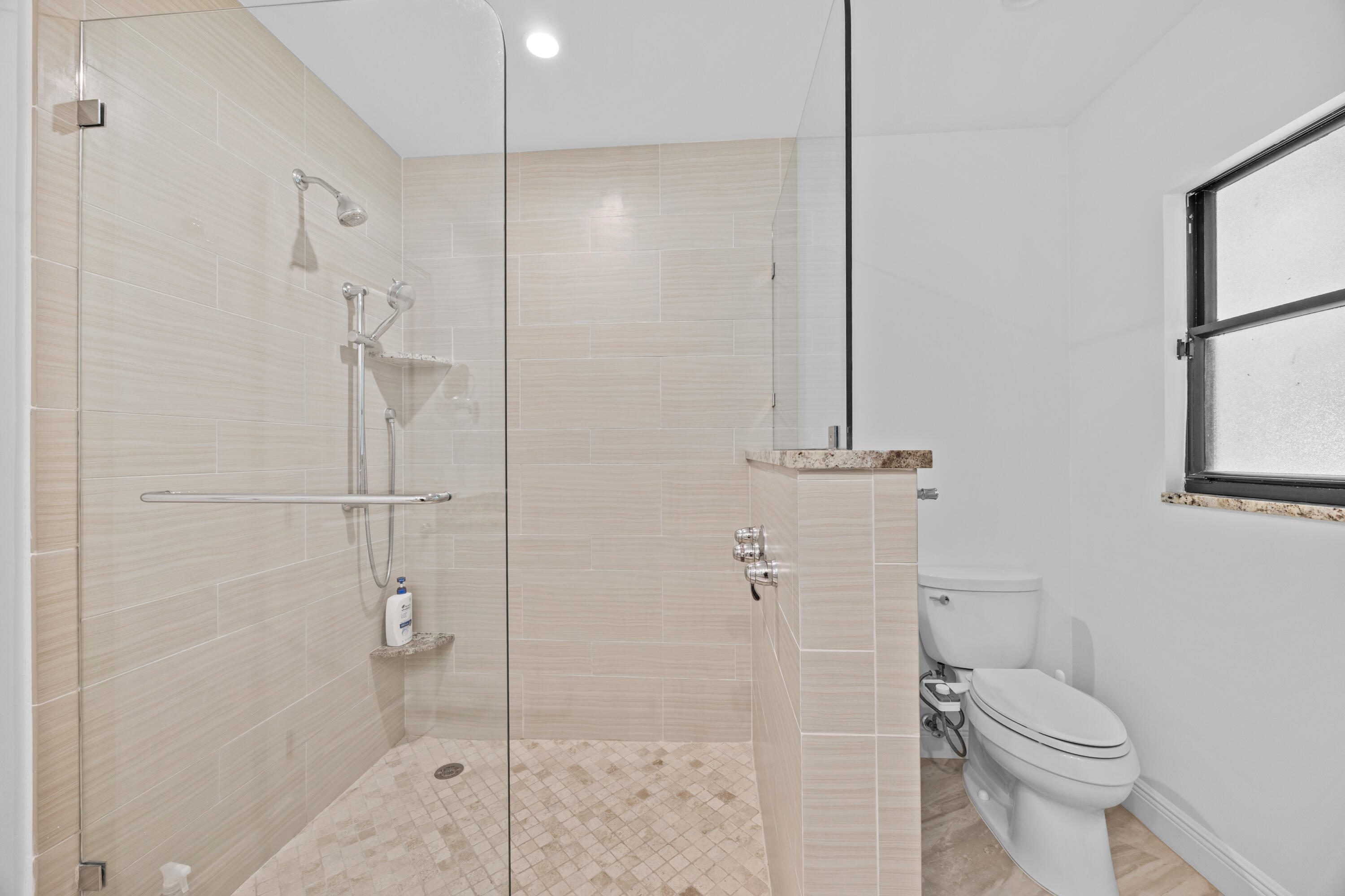 13254 Polo Club Road, Unit C204 Wellington, FL 33414 - Photo 23 of 29 366A2768-105