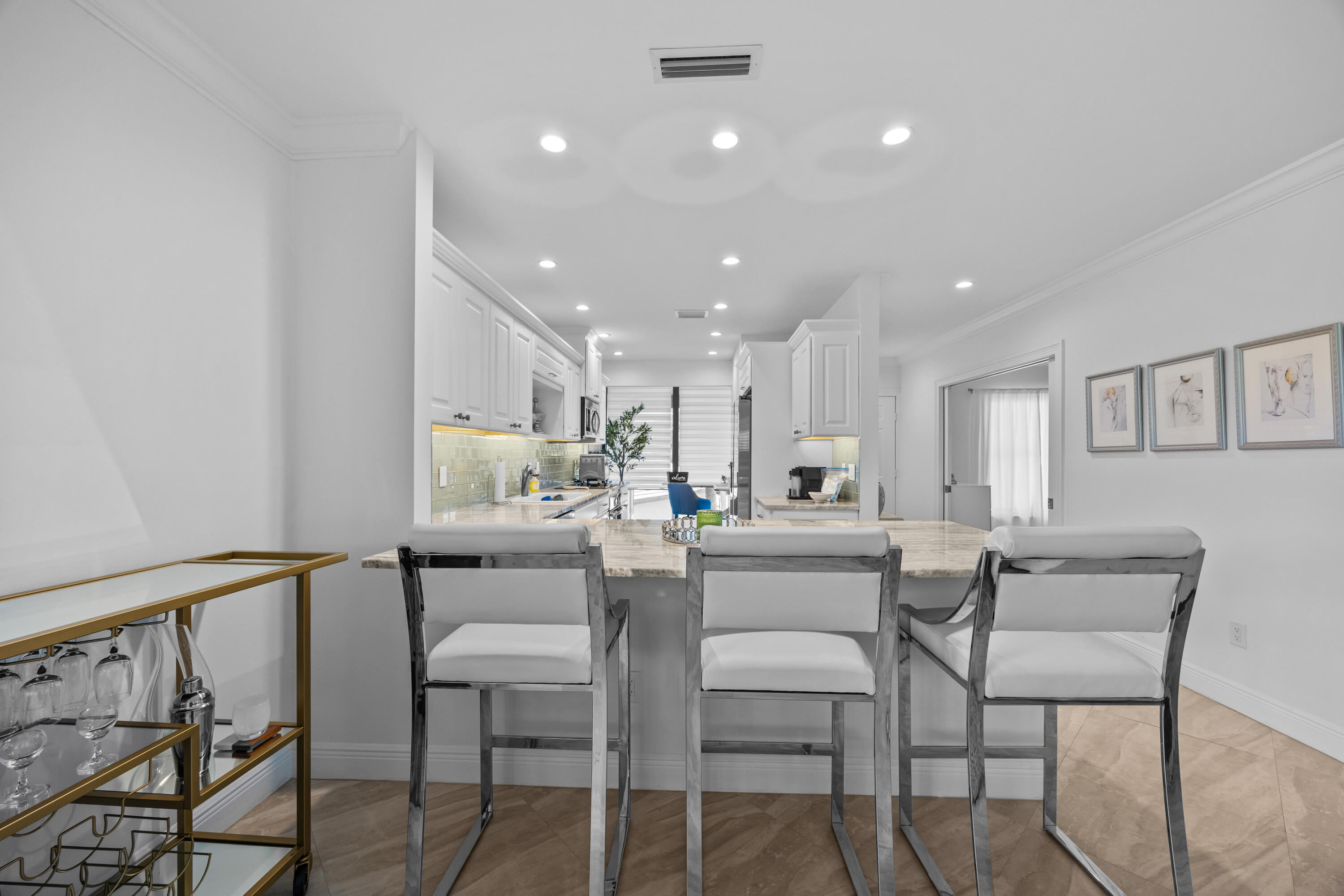 13254 Polo Club Road, Unit C204 Wellington, FL 33414 - Photo 4 of 29 366A2678-15