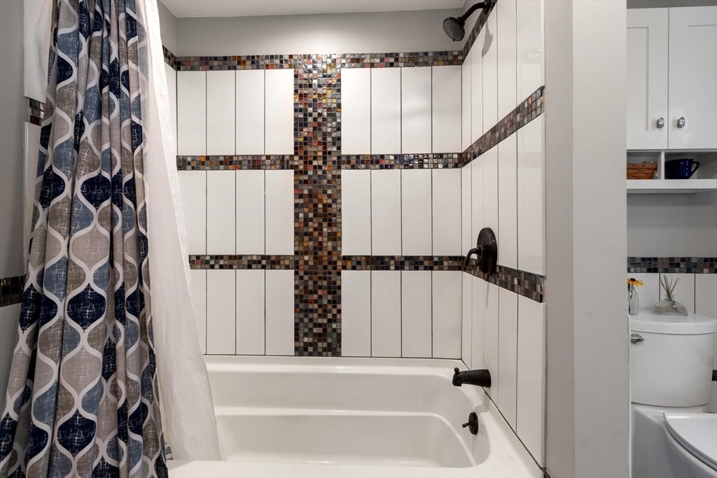 5 Paradise Road Beverly, MA 01915 - Photo 23 of 37