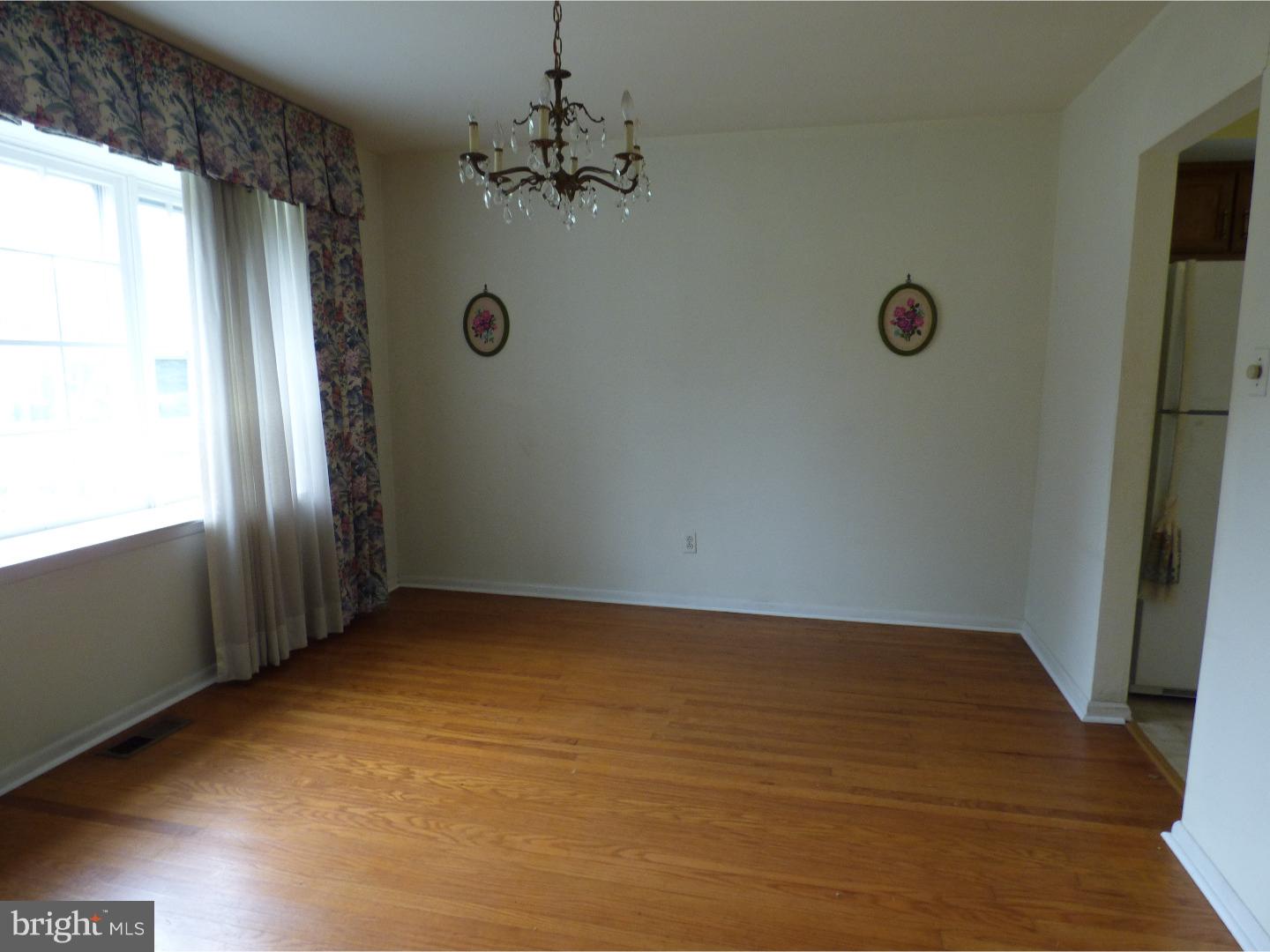 1627 Dublin Road Dresher, PA 19025 - Photo 9 of 21 Dining Room