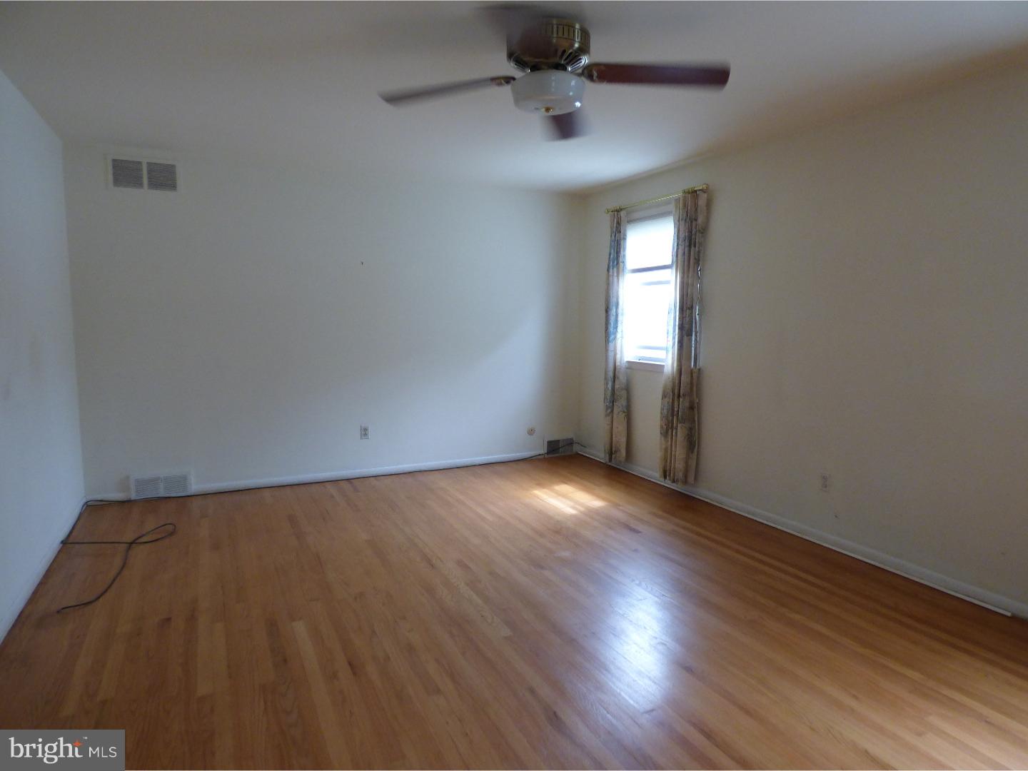 1627 Dublin Road Dresher, PA 19025 - Photo 10 of 21 Bedroom - Main