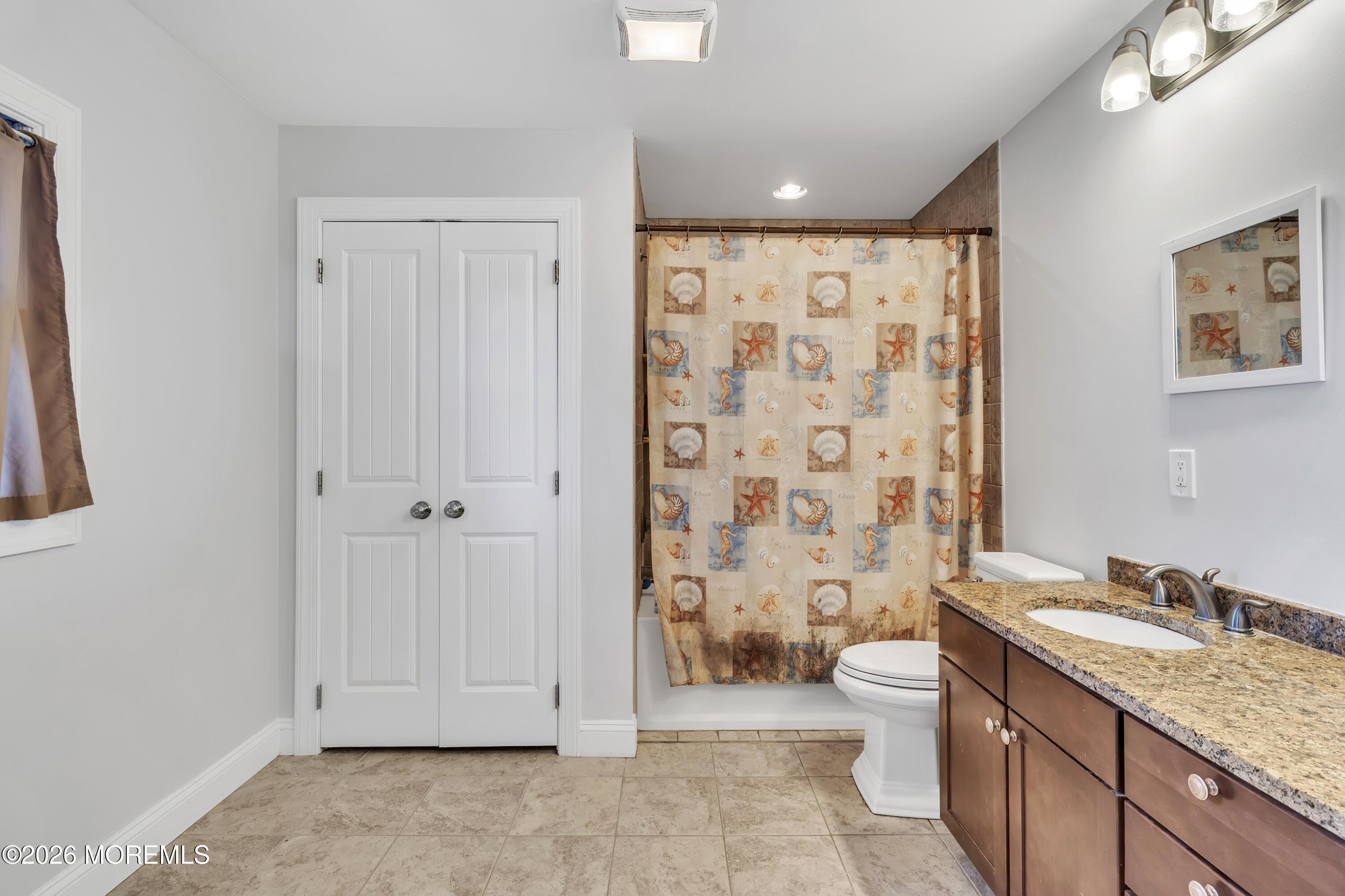7 Nejecho Drive Brick, NJ 08723 - Photo 24 of 50 Primary Bathroom