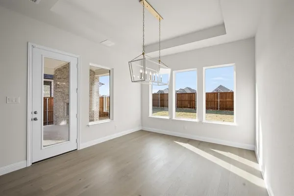 $819,990 | 4726 Hawthorn Hls Lane, Arlington, TX 76005