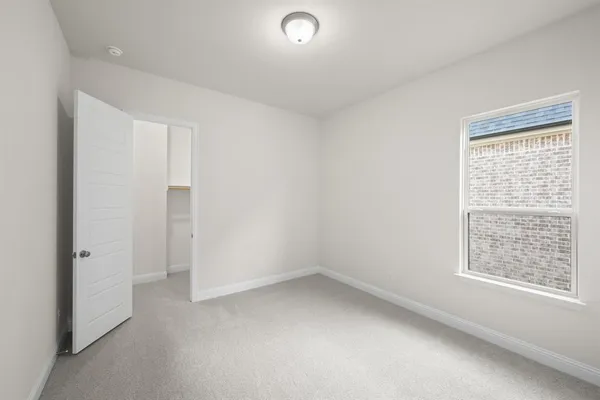 $819,990 | 4726 Hawthorn Hls Lane, Arlington, TX 76005