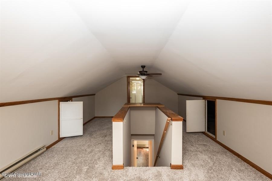 1368 Reish Road Stroudsburg, PA 18360 - Photo 12 of 25 12_1368REISHRD_2012_LowRes