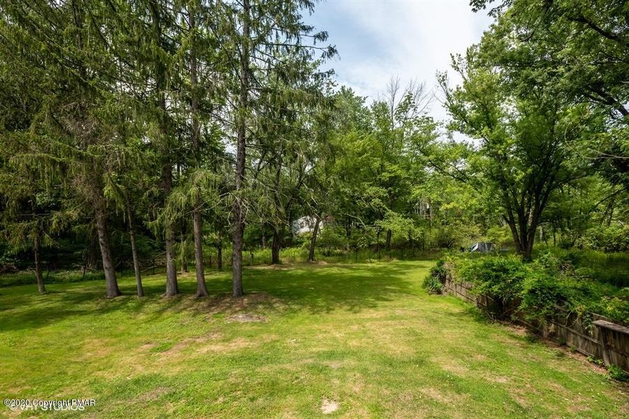 1368 Reish Road Stroudsburg, PA 18360 - Photo 17 of 25 17_1368REISHRD_2017_LowRes