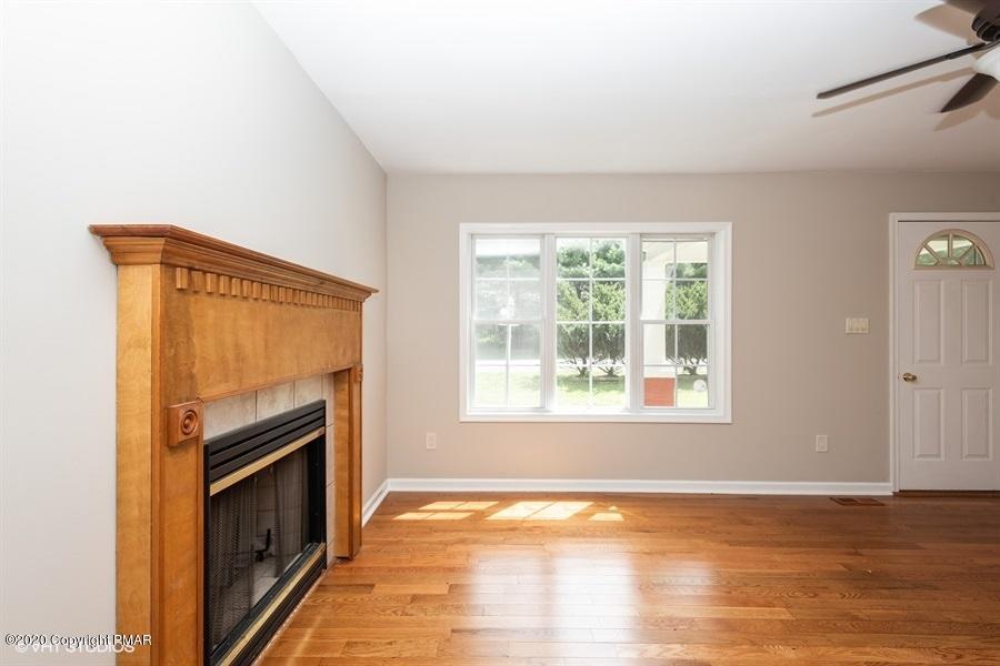 1368 Reish Road Stroudsburg, PA 18360 - Photo 4 of 25 04_1368REISHRD_2004_LowRes