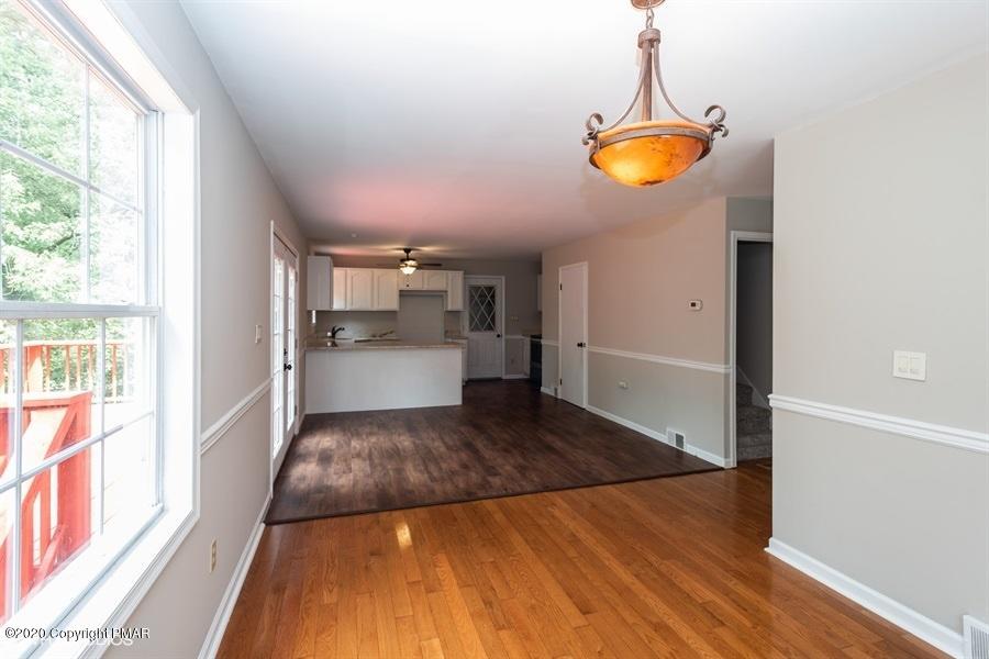 1368 Reish Road Stroudsburg, PA 18360 - Photo 9 of 25 09_1368REISHRD_2009_LowRes
