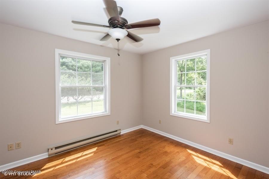 1368 Reish Road Stroudsburg, PA 18360 - Photo 10 of 25 10_1368REISHRD_2010_LowRes