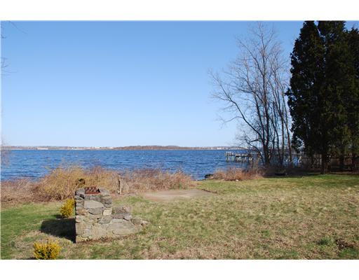 472 East Shore Road Jamestown, RI 02835 - Photo 4 of 4 View. View from back yard