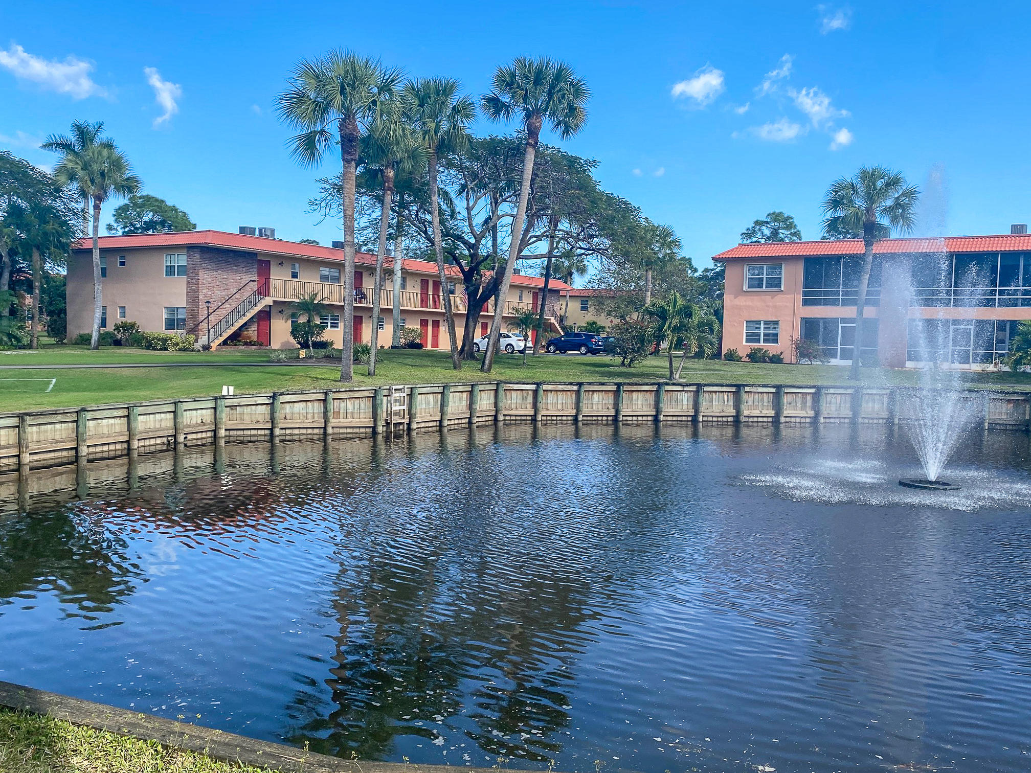 1903 Southwest Palm City Road, Unit 2E Stuart, FL 34994 - Photo 4 of 25 IMG_2766