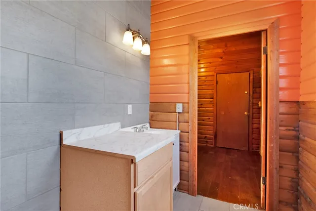 $165,000 | 16161 Lorene Drive, Victorville, CA 92395