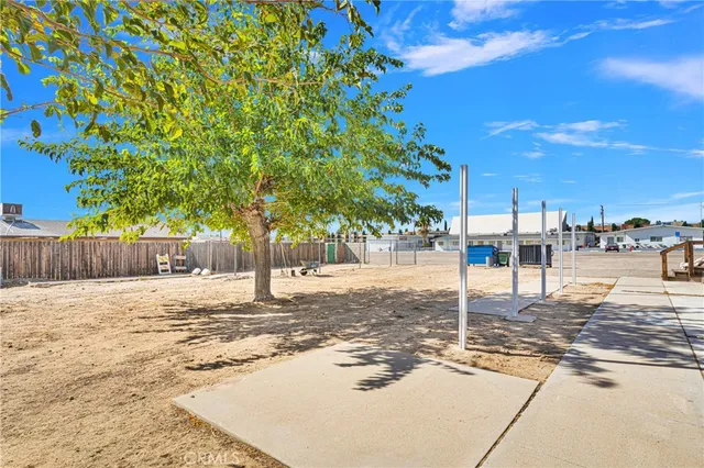 $165,000 | 16161 Lorene Drive, Victorville, CA 92395