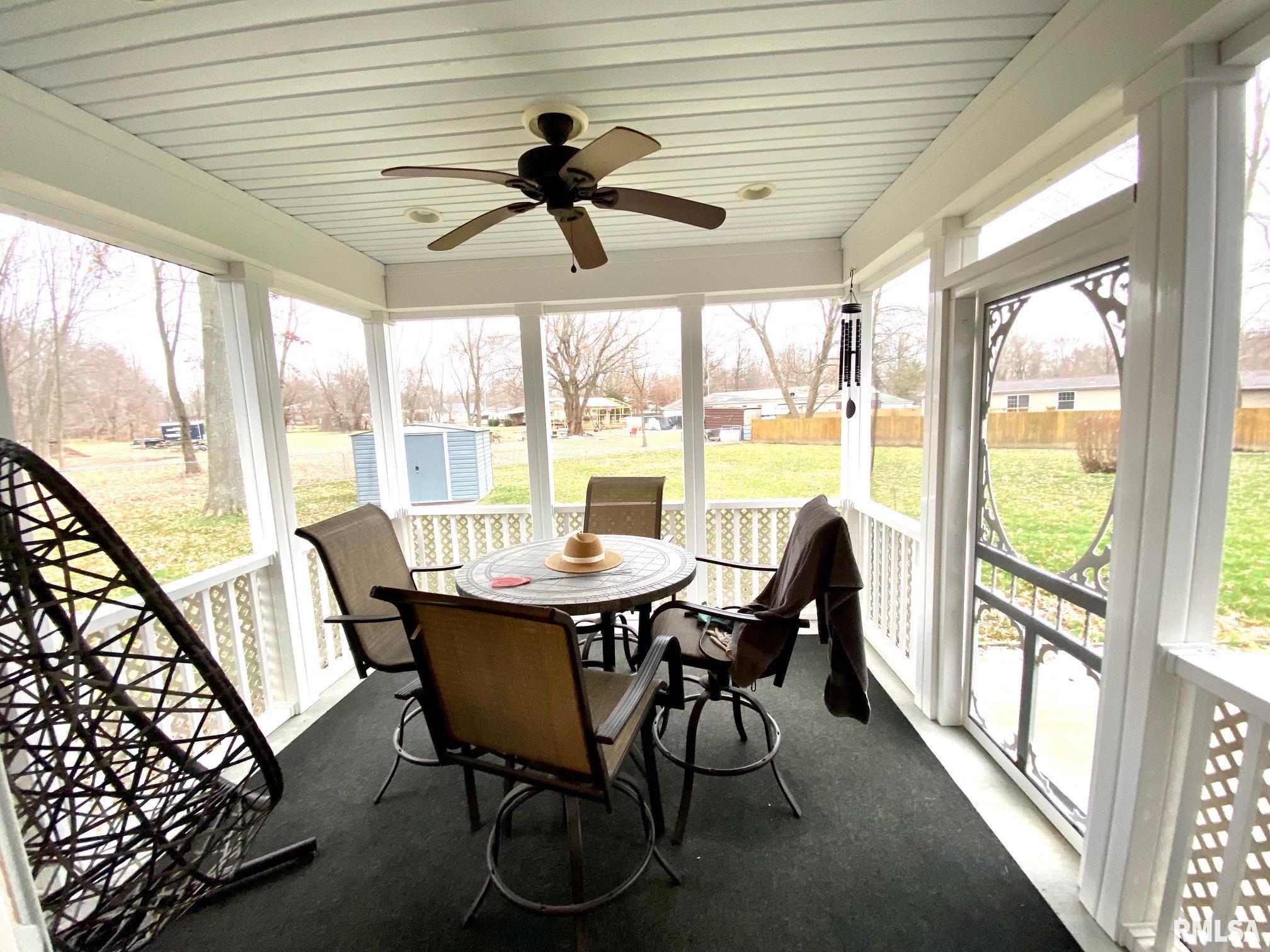 1360 Pershing Road West Frankfort, IL 62896 - Photo 19 of 25 Gallery Image 19