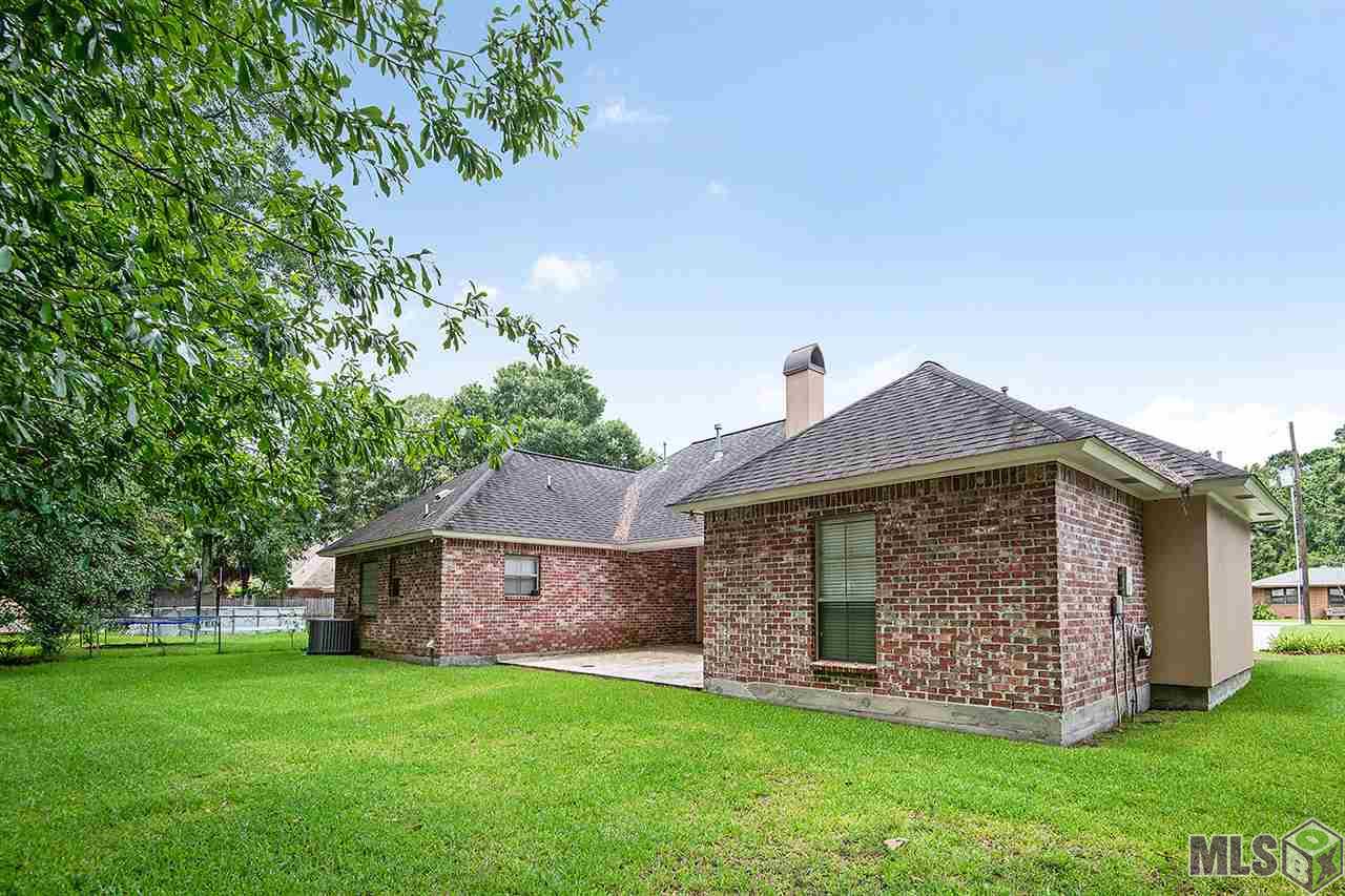 520 Jackson Street Denham Springs, LA 70726 - Photo 3 of 17 Gallery Image 3