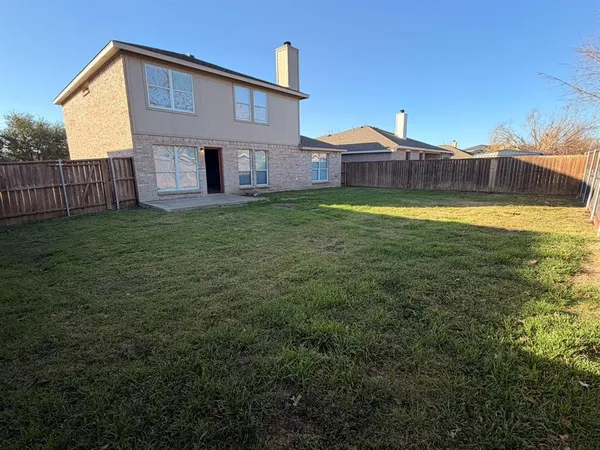 $2,500 | 208 Tripp Trail, Denton, TX 76207
