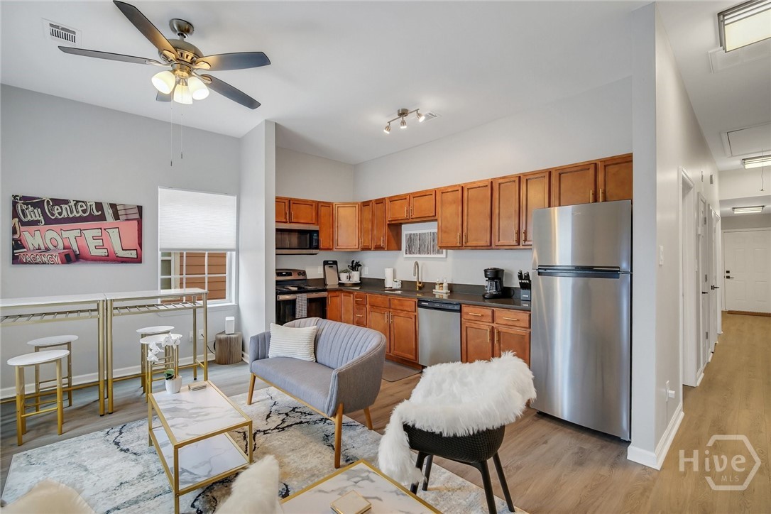 321 West 31st Street Savannah, GA 31401 - Photo 5 of 42