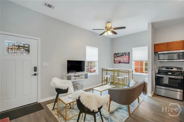 $725,000 | 321 West 31st Street, Savannah, GA 31401