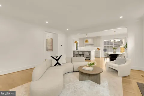 $2,649,900 | 6801 West Avenue, Chevy Chase, MD 20815