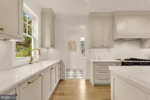 $2,649,900 | 6801 West Avenue, Chevy Chase, MD 20815