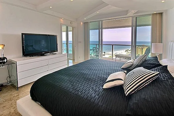 a view of a tall building