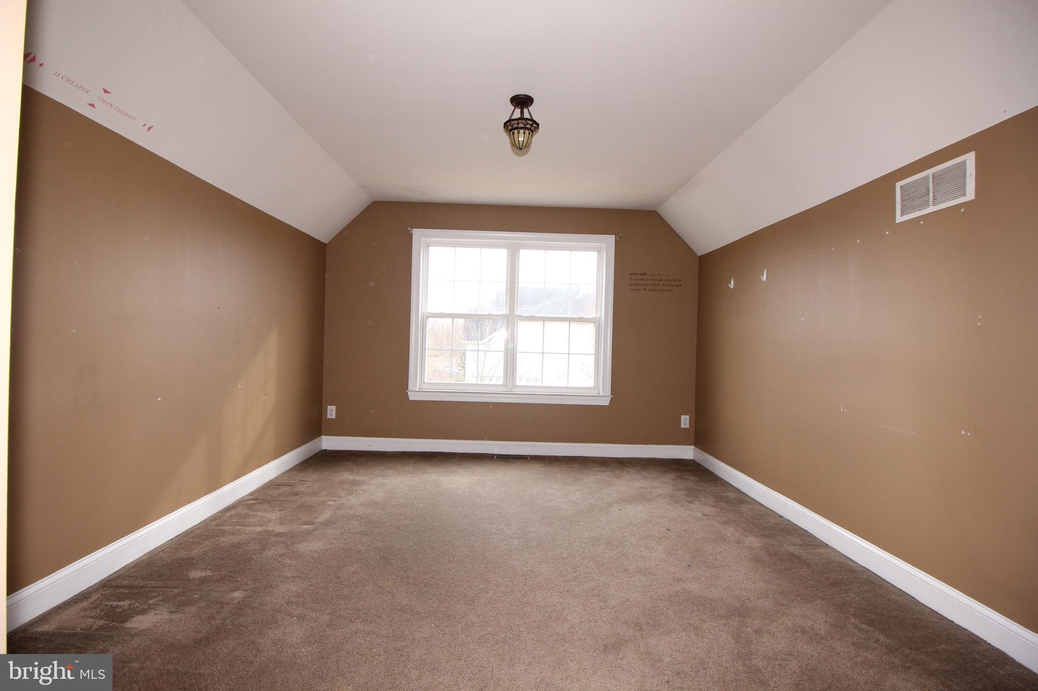 6 Banbury Road Lumberton, NJ 08048 - Photo 19 of 31 Master sitting room