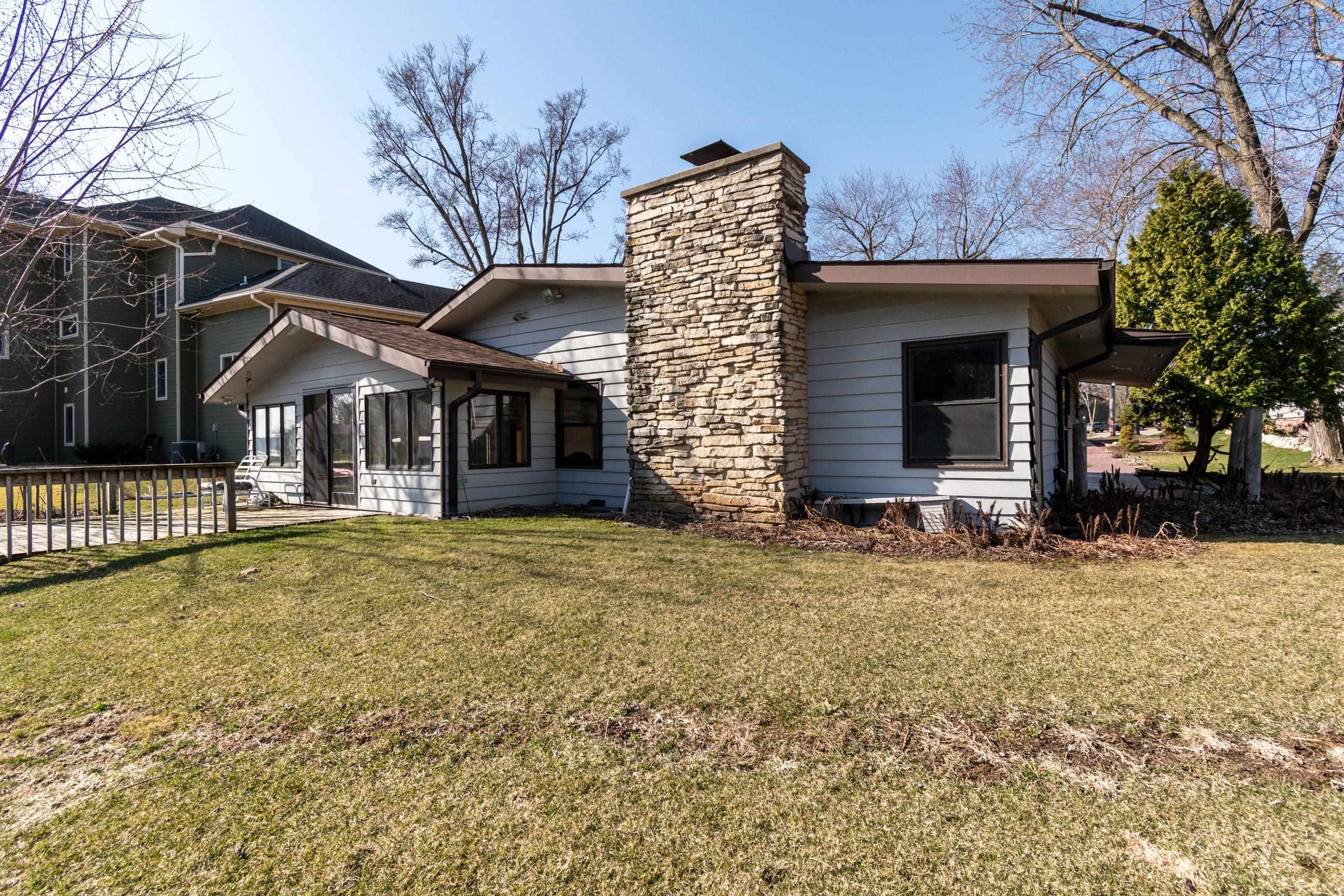 2809 Dewey Court Middleton, WI 53562 - Photo 3 of 61