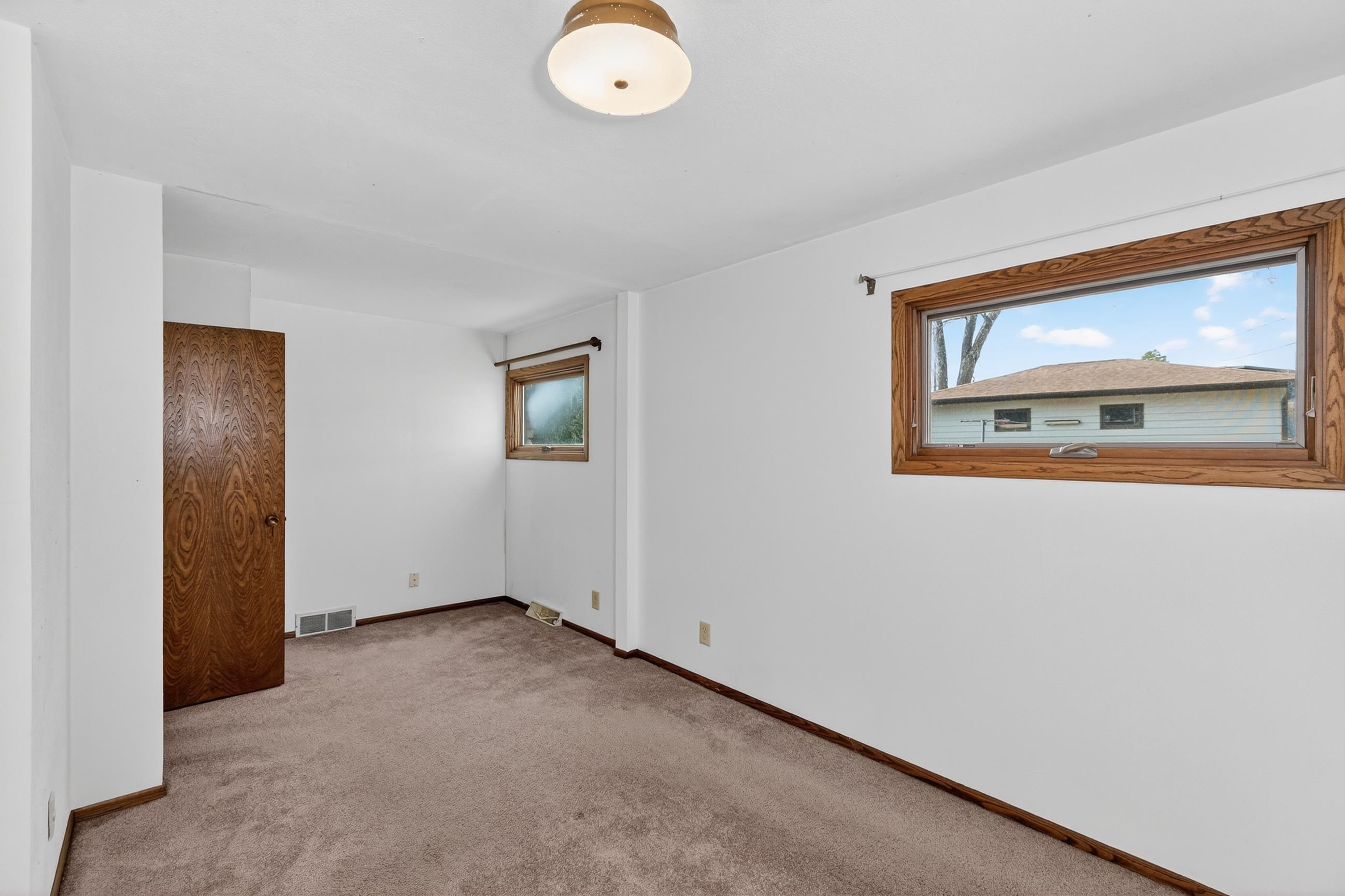 2809 Dewey Court Middleton, WI 53562 - Photo 39 of 61
