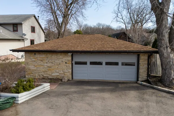 $1,000,000 | 2809 Dewey Court, Middleton, WI 53562