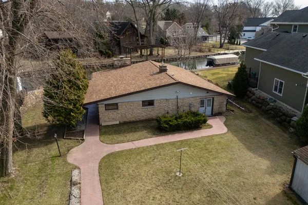 $1,000,000 | 2809 Dewey Court, Middleton, WI 53562