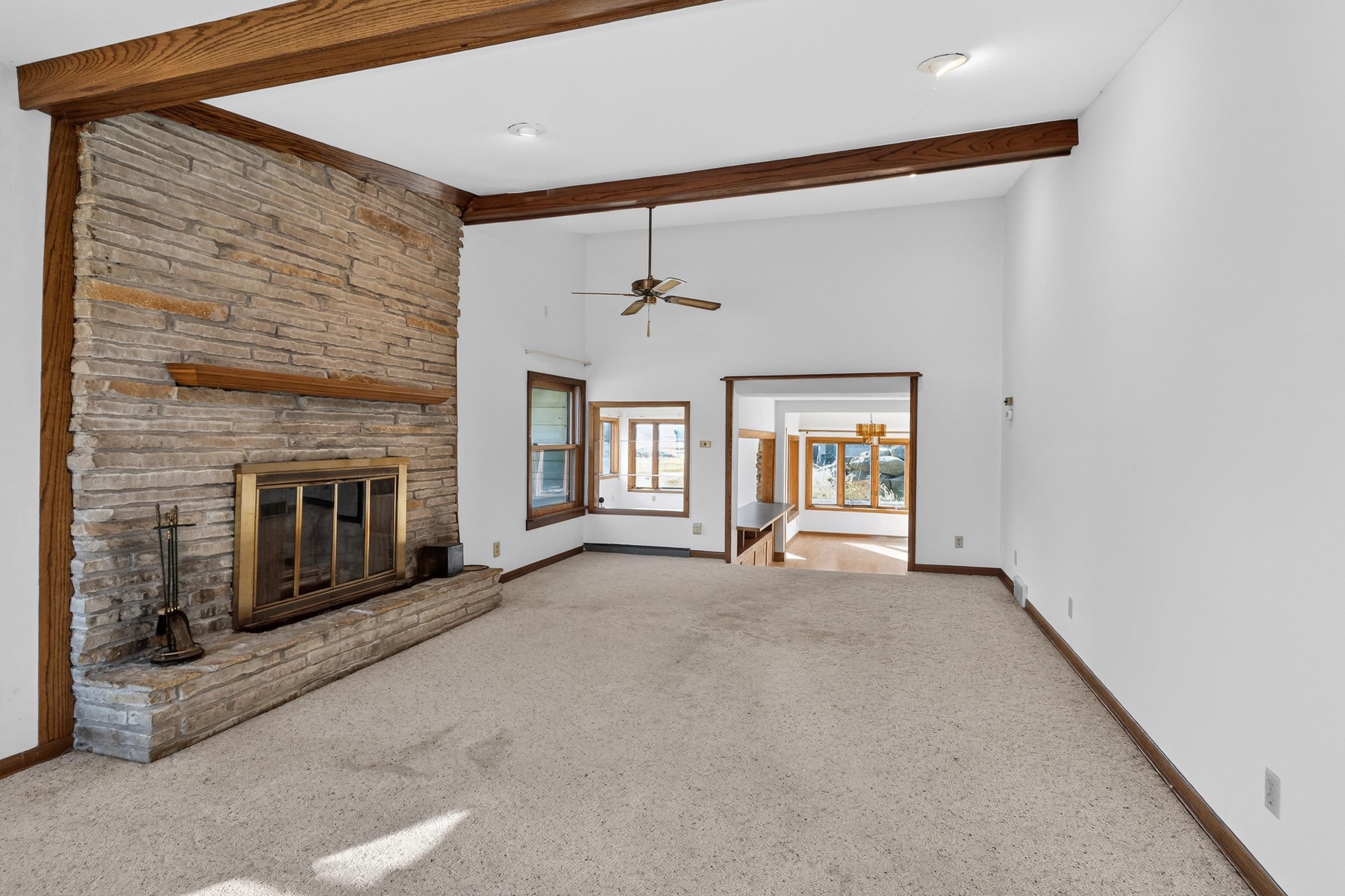 2809 Dewey Court Middleton, WI 53562 - Photo 8 of 61