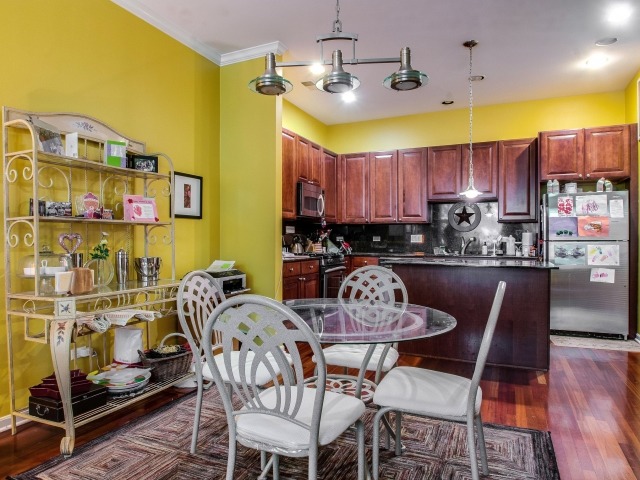 922 North Howe Street, Unit 922 Chicago, IL 60610 - Photo 5 of 15