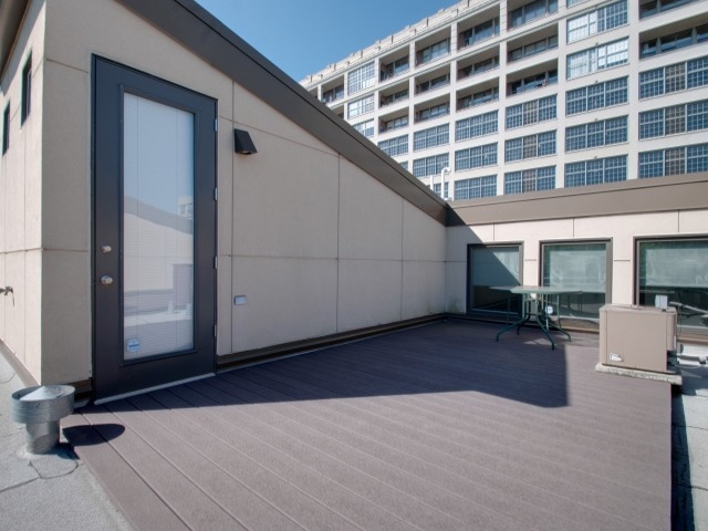 922 North Howe Street, Unit 922 Chicago, IL 60610 - Photo 10 of 15