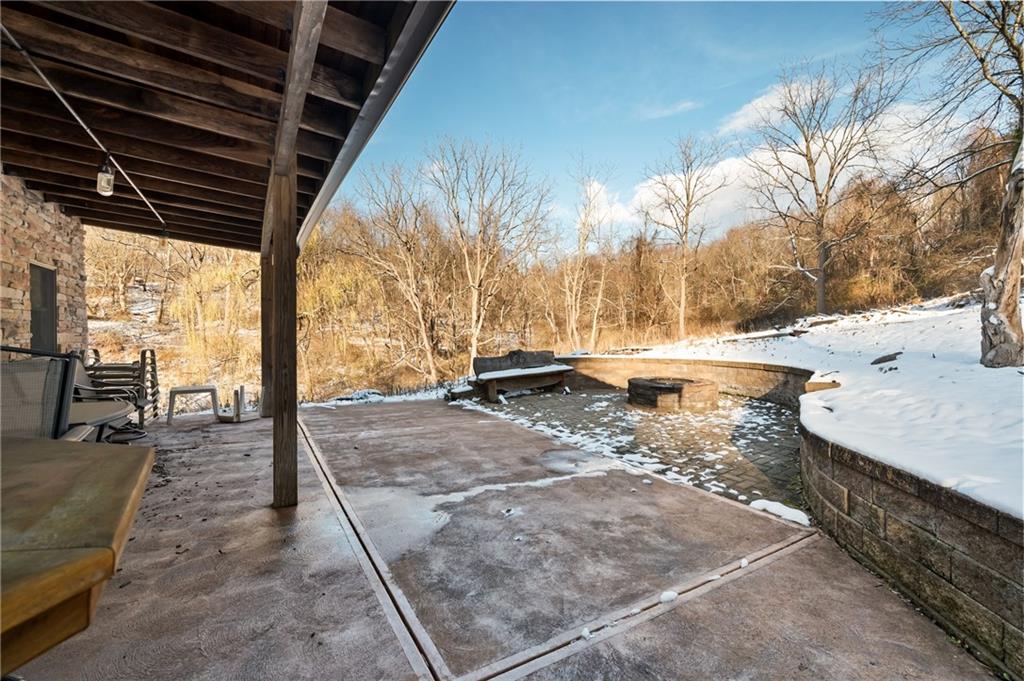 1639 Middle Road Glenshaw, PA 15116 - Photo 3 of 30 Side patio off kitchen with fire pit