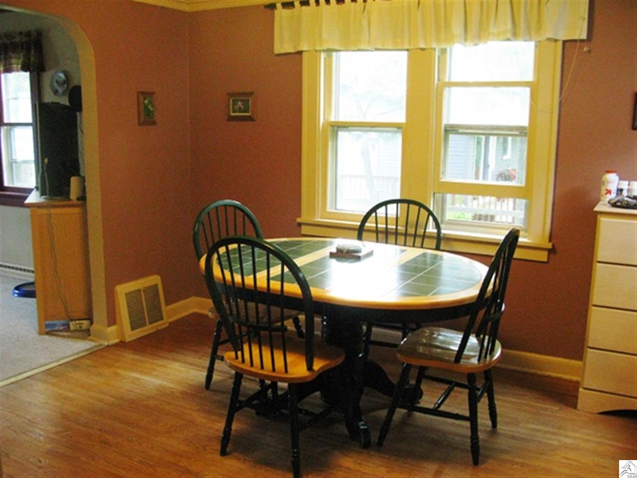 315 East Locust Street Duluth, MN 55811 - Photo 3 of 17 Dining Room