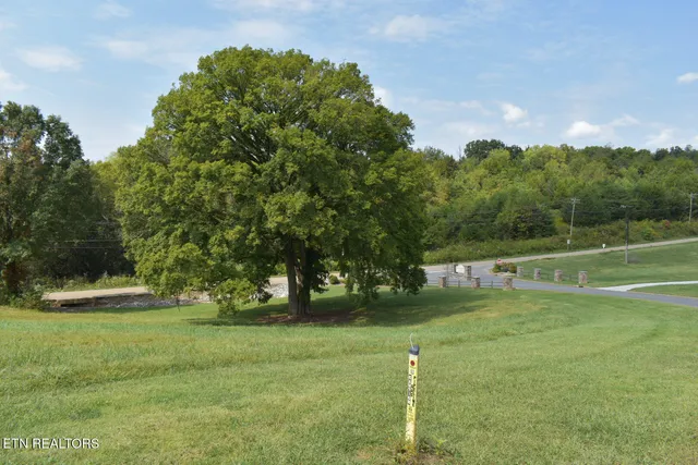 $64,900 | 362 Fairway Drive, Dandridge, TN 37725