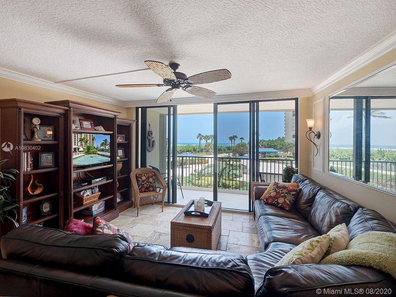 200 Ocean Trail Way, Unit 108 Jupiter, FL 33477 - Photo 4 of 15 LIVING ROOM