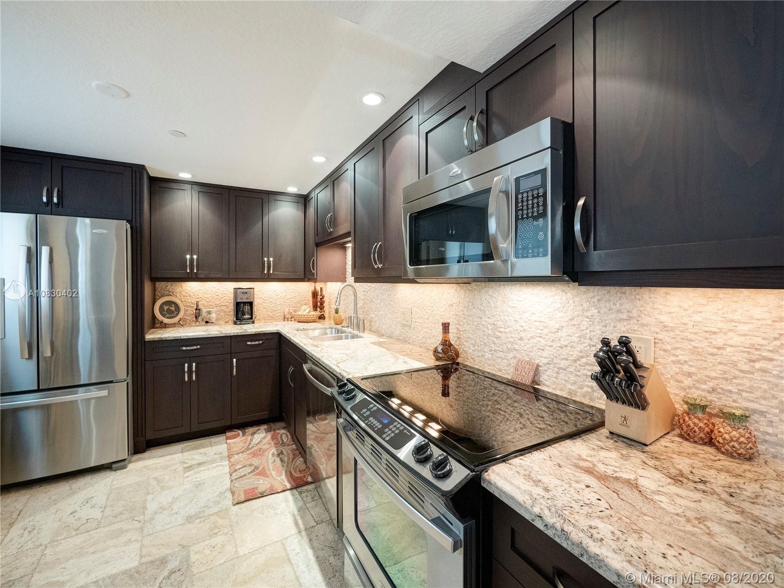 200 Ocean Trail Way, Unit 108 Jupiter, FL 33477 - Photo 8 of 15 KITCHEN