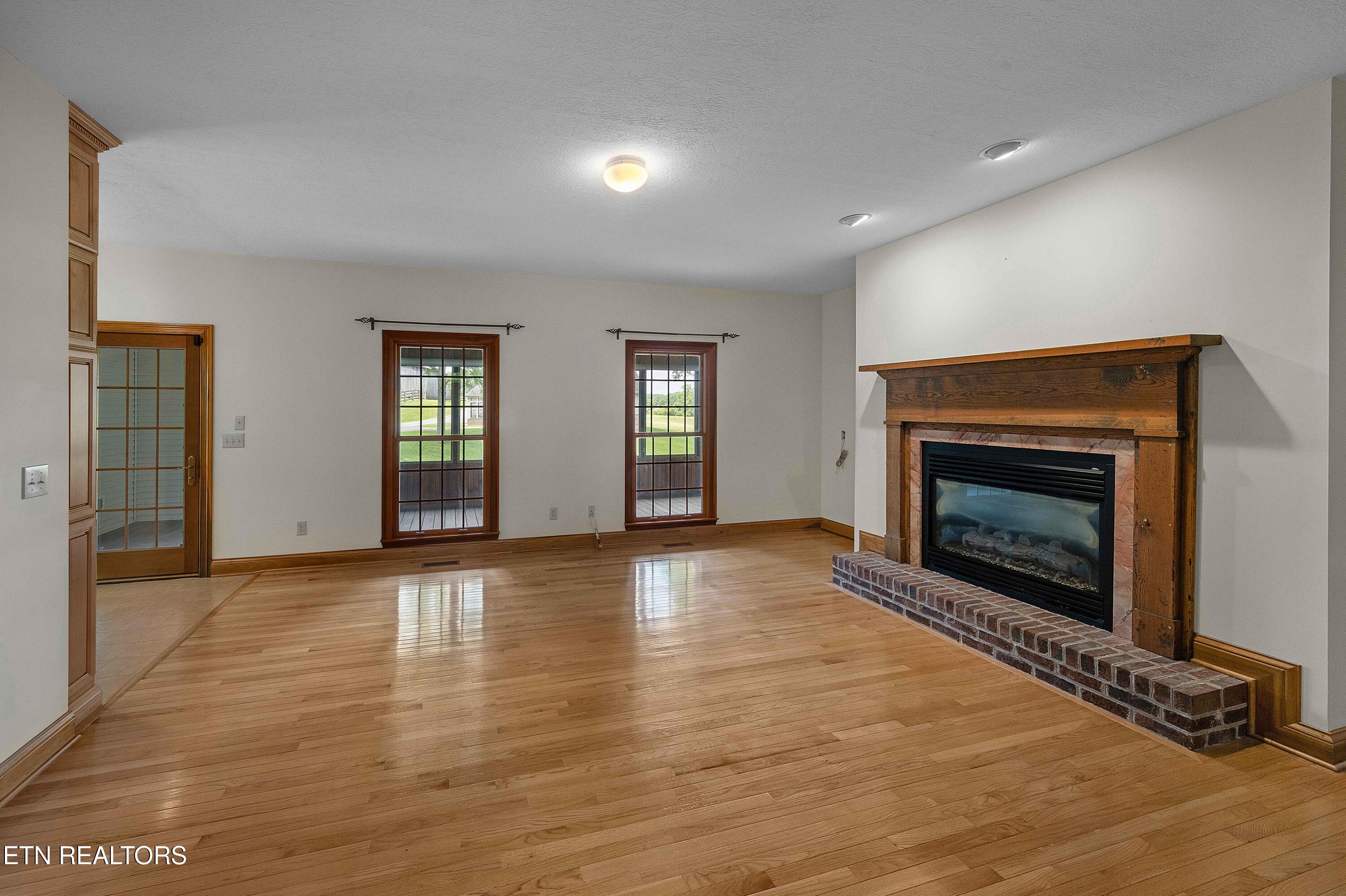 2939 River Road Loudon, TN 37774 - Photo 16 of 54 L40A6111