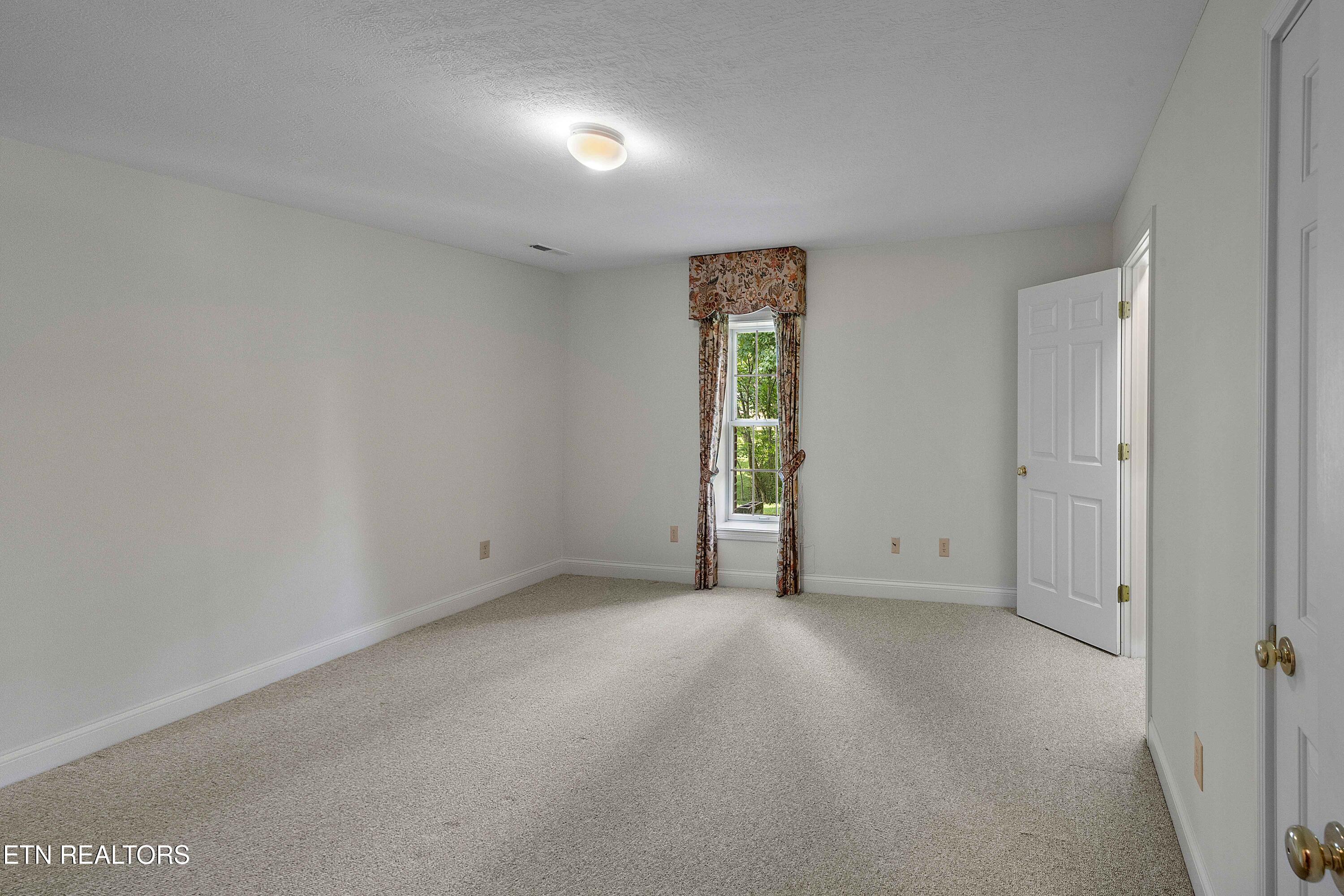 2939 River Road Loudon, TN 37774 - Photo 36 of 54 L40A6230