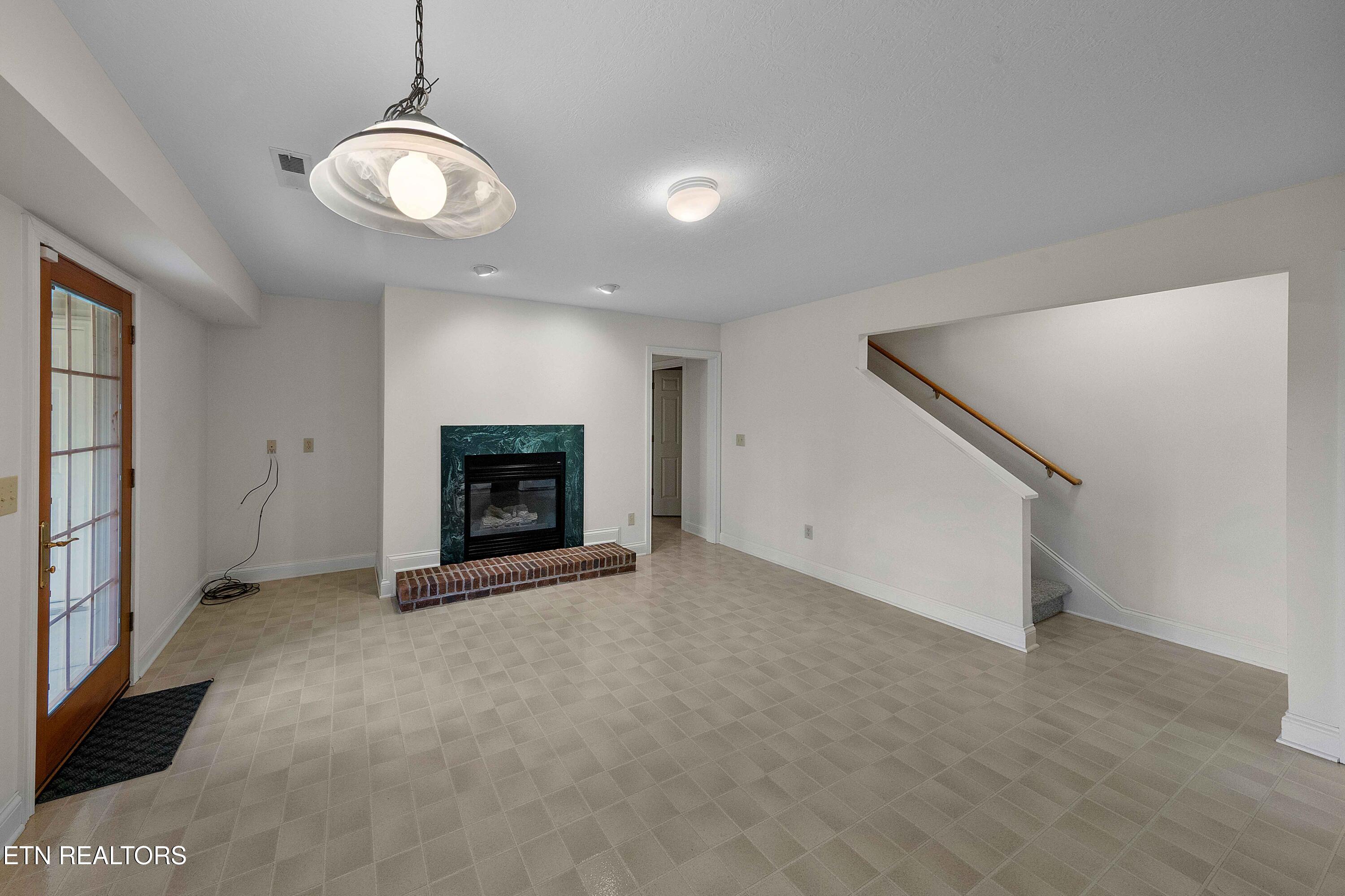 2939 River Road Loudon, TN 37774 - Photo 37 of 54 L40A6214